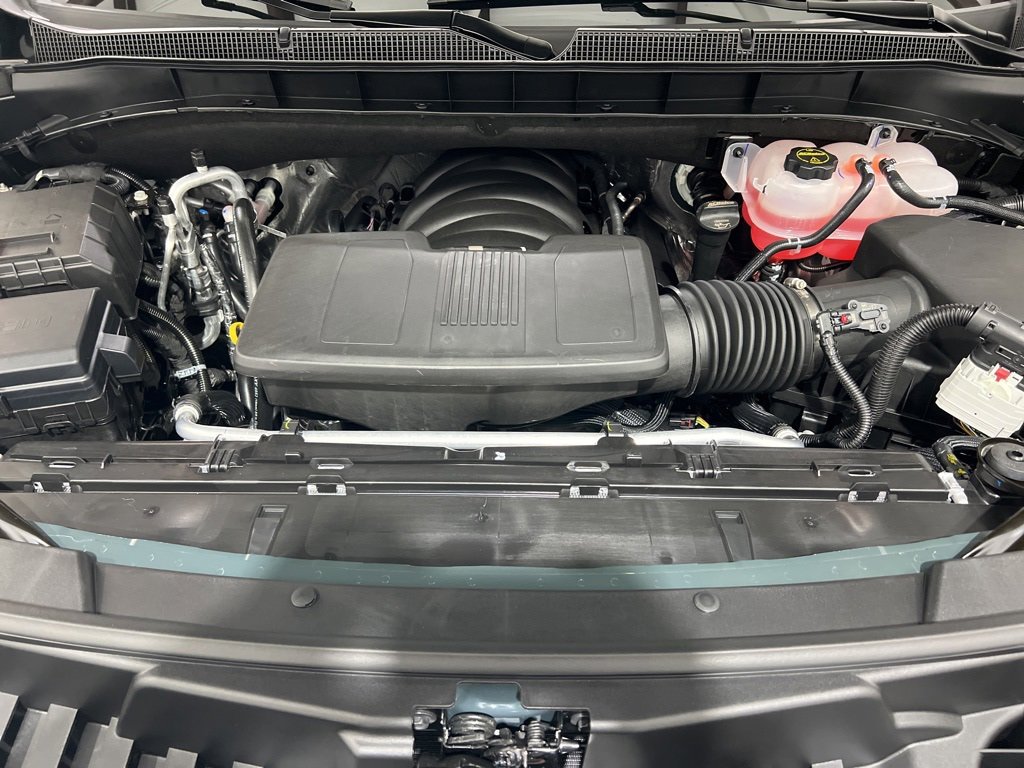 New 2026 Chevrolet Suburban Z71 w/ Z71 Off-Road Package image 30