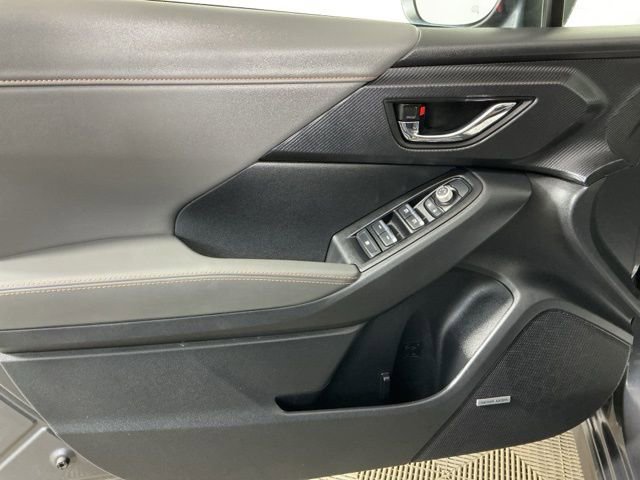 Used 2025 Subaru Crosstrek 2.5i Limited AWD/4WD image 12