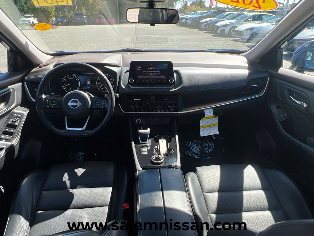 Used 2023 Nissan Rogue SV w/ SV Premium B Package AWD/4WD image 18