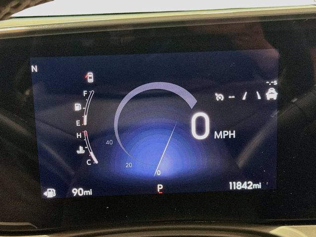 Certified 2024 Buick Encore GX Preferred w/ Comfort Package AWD/4WD image 11