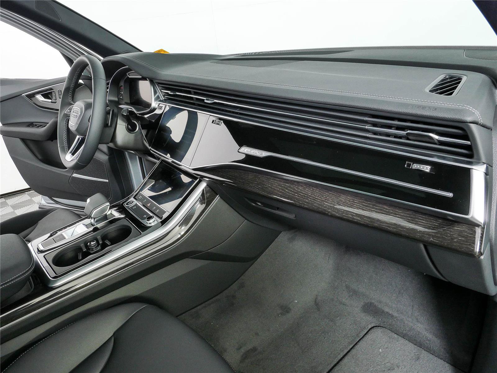 New 2026 Audi Q7 3.0T Premium AWD/4WD image 23