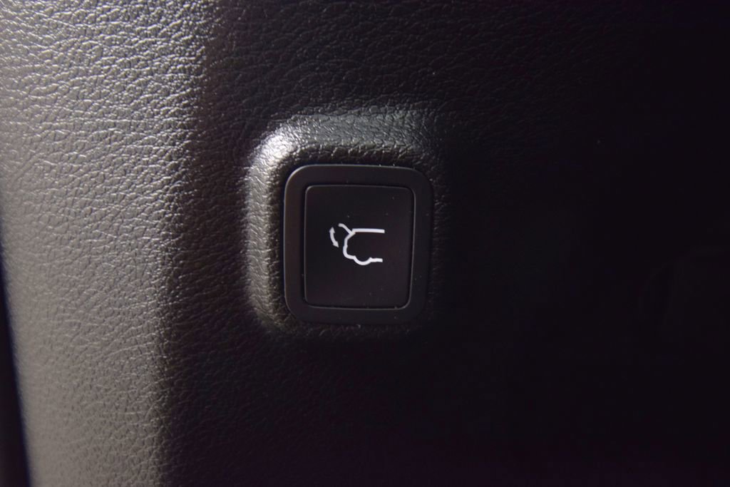 Used 2022 Jeep Cherokee Latitude Lux AWD/4WD image 37