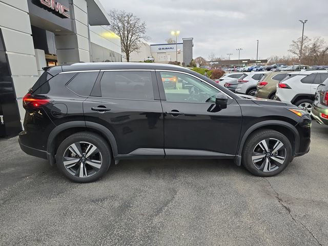 Used 2024 Nissan Rogue SL image 6