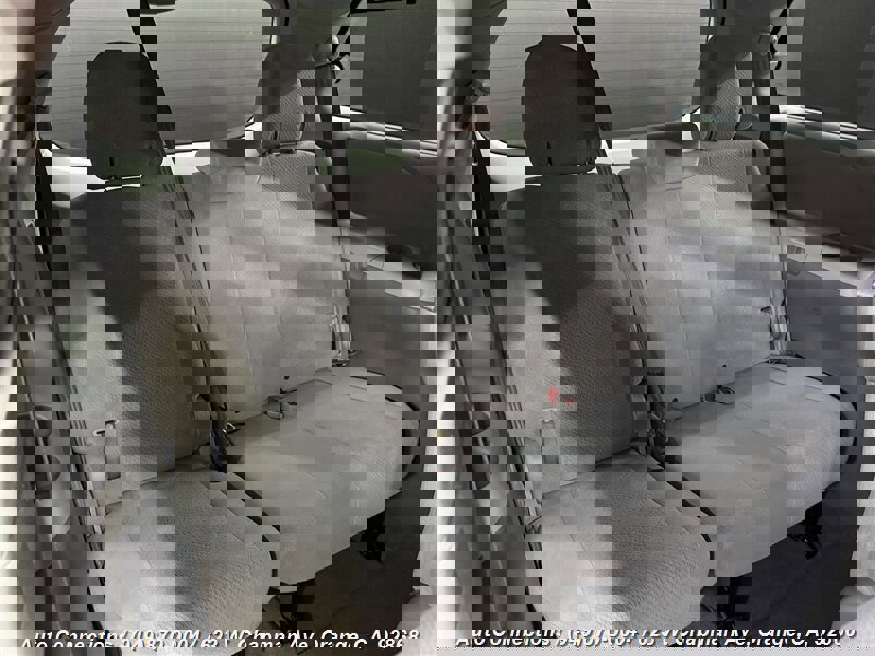 Used 2012 Toyota Sienna LE w/ Towing Pkg image 10