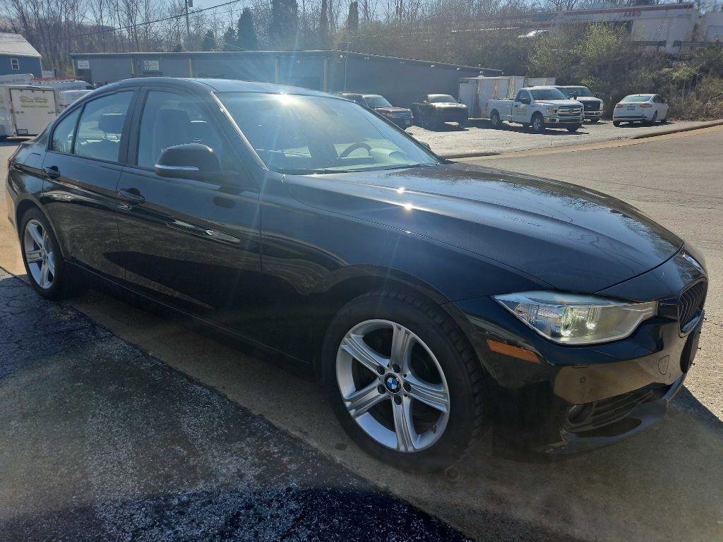Used 2015 BMW 328i xDrive Sedan image 2
