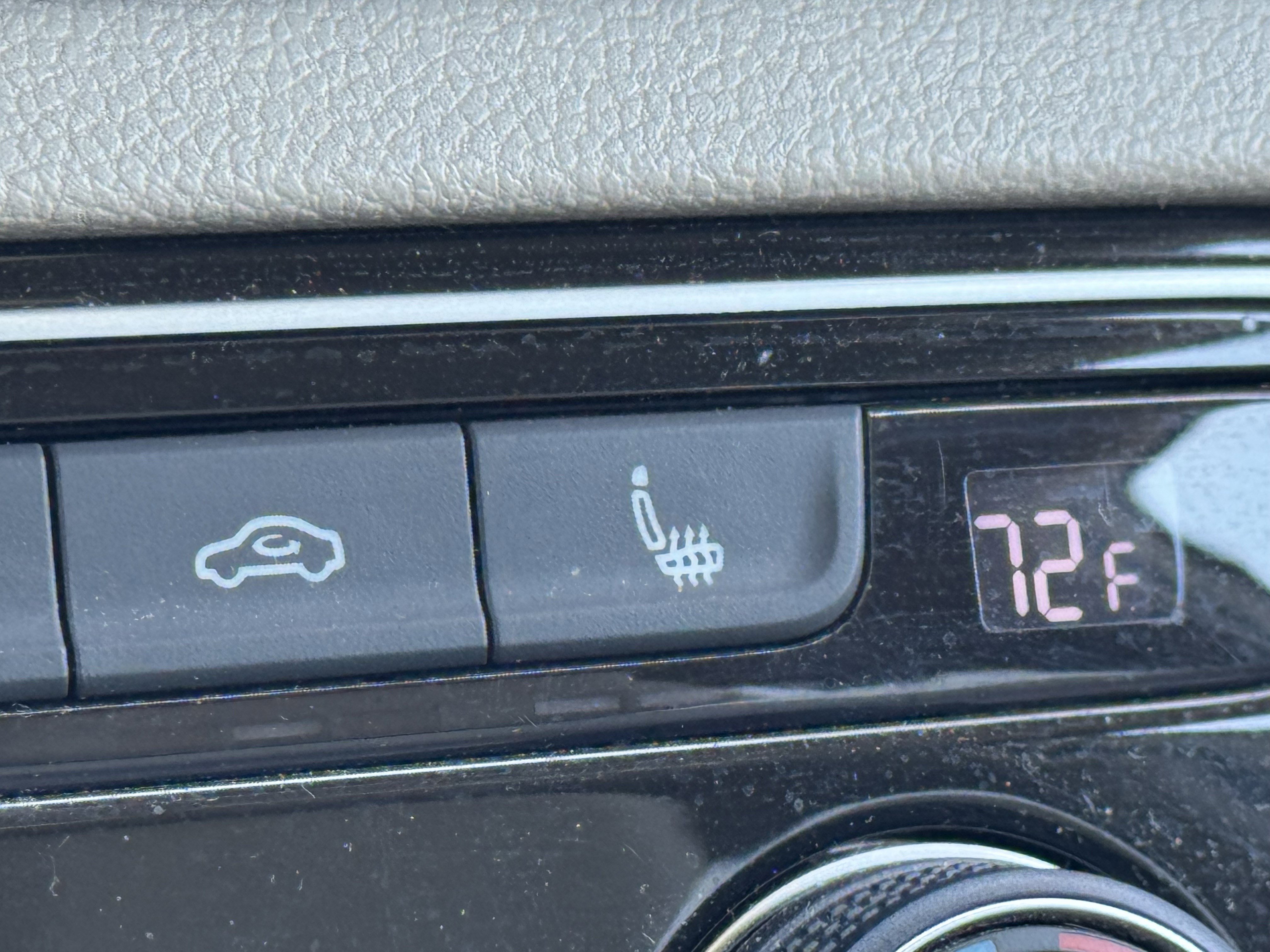 Used 2019 Volkswagen Atlas SEL image 14