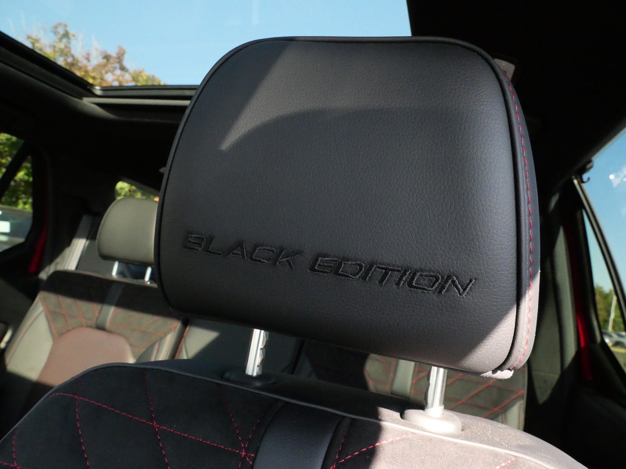 Certified 2026 Honda Pilot Black Edition image 33