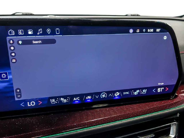 Used 2024 Chevrolet Traverse RS AWD/4WD image 25