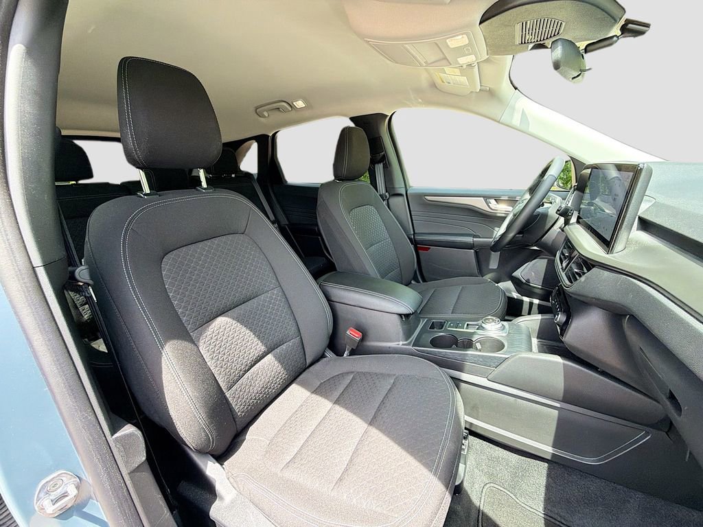 Used 2024 Ford Escape Active w/ Tech Pack #2 AWD/4WD image 31