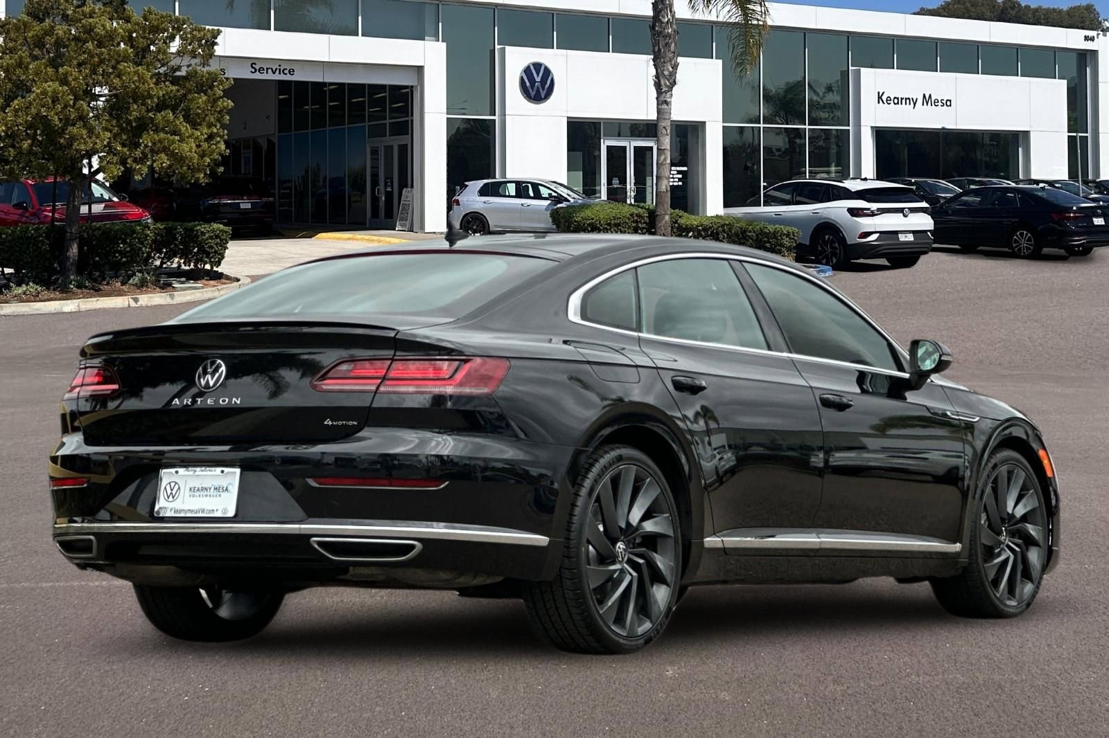 Used 2023 Volkswagen Arteon SEL AWD/4WD image 4