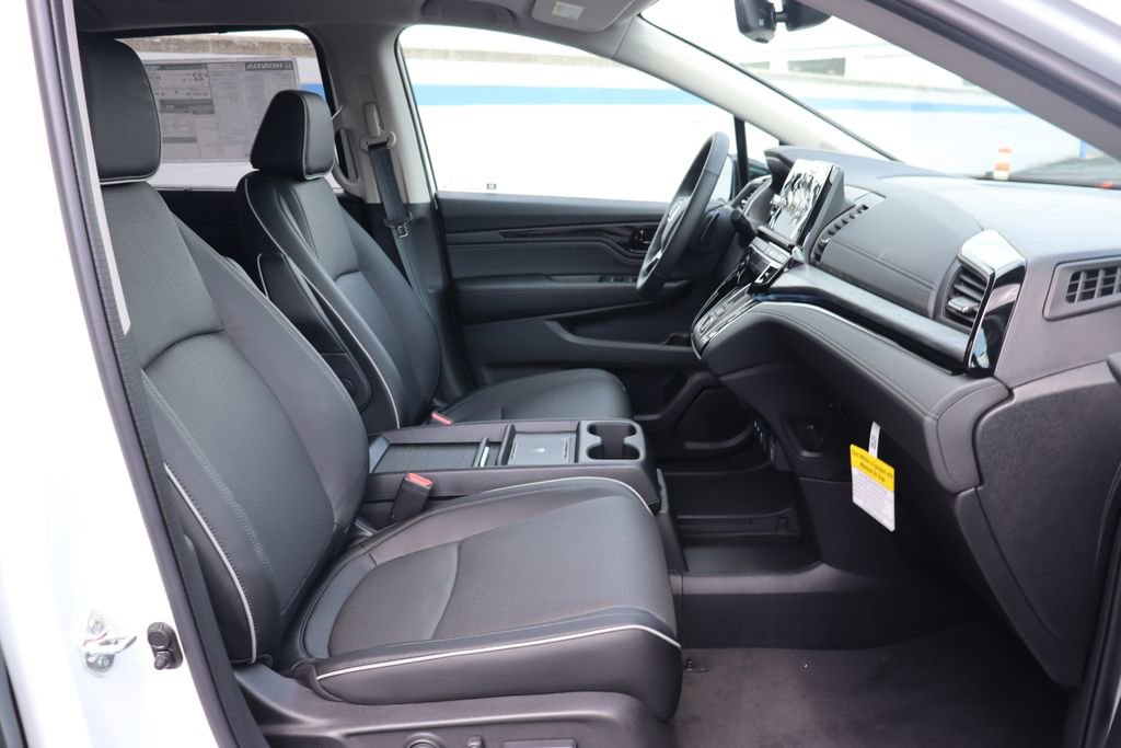 Certified 2026 Honda Odyssey Elite image 22