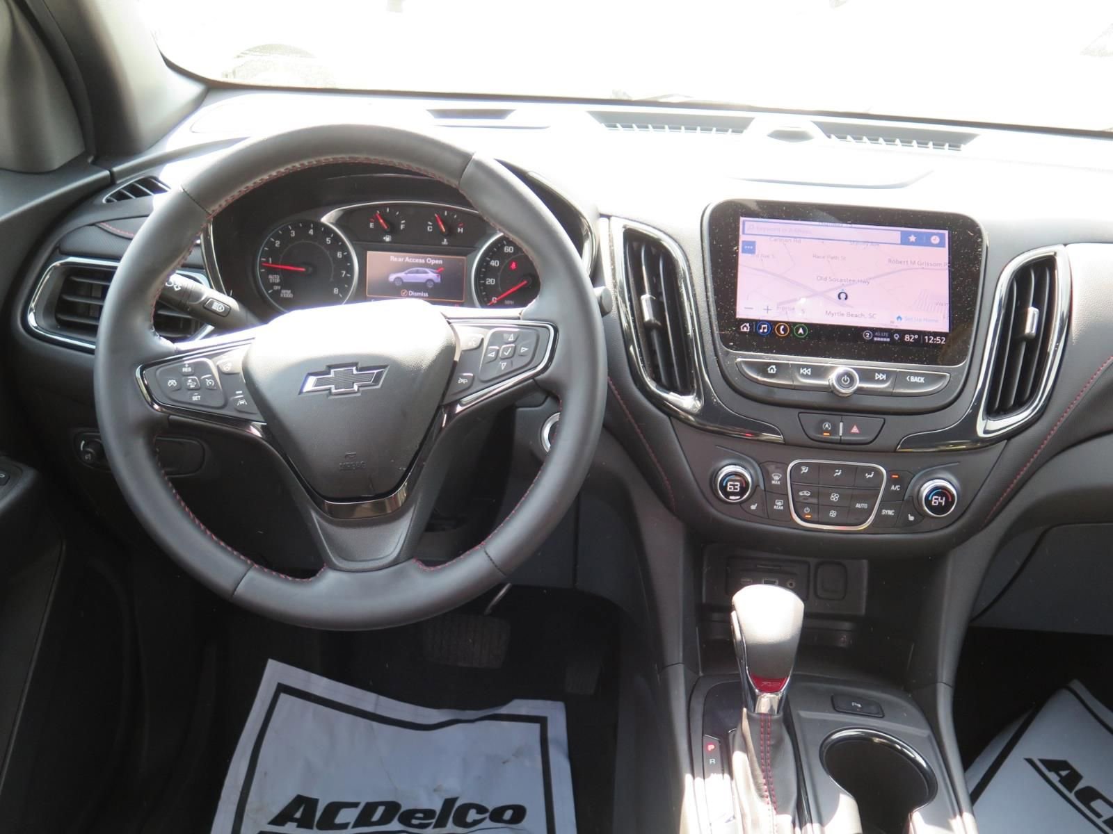 Used 2022 Chevrolet Equinox RS w/ RS Leather Package image 15