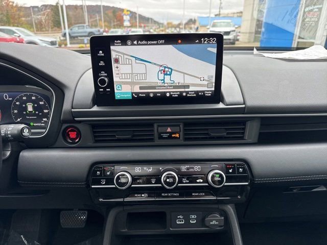 Used 2023 Honda Pilot Elite image 14