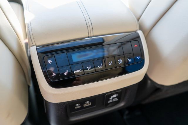 Used 2023 INFINITI QX60 Sensory w/ Cargo Package AWD/4WD image 20