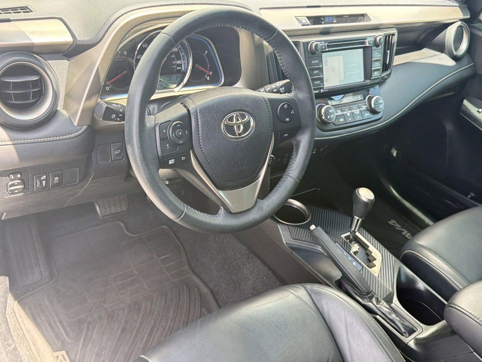 Used 2015 Toyota RAV4 Limited FWD image 4