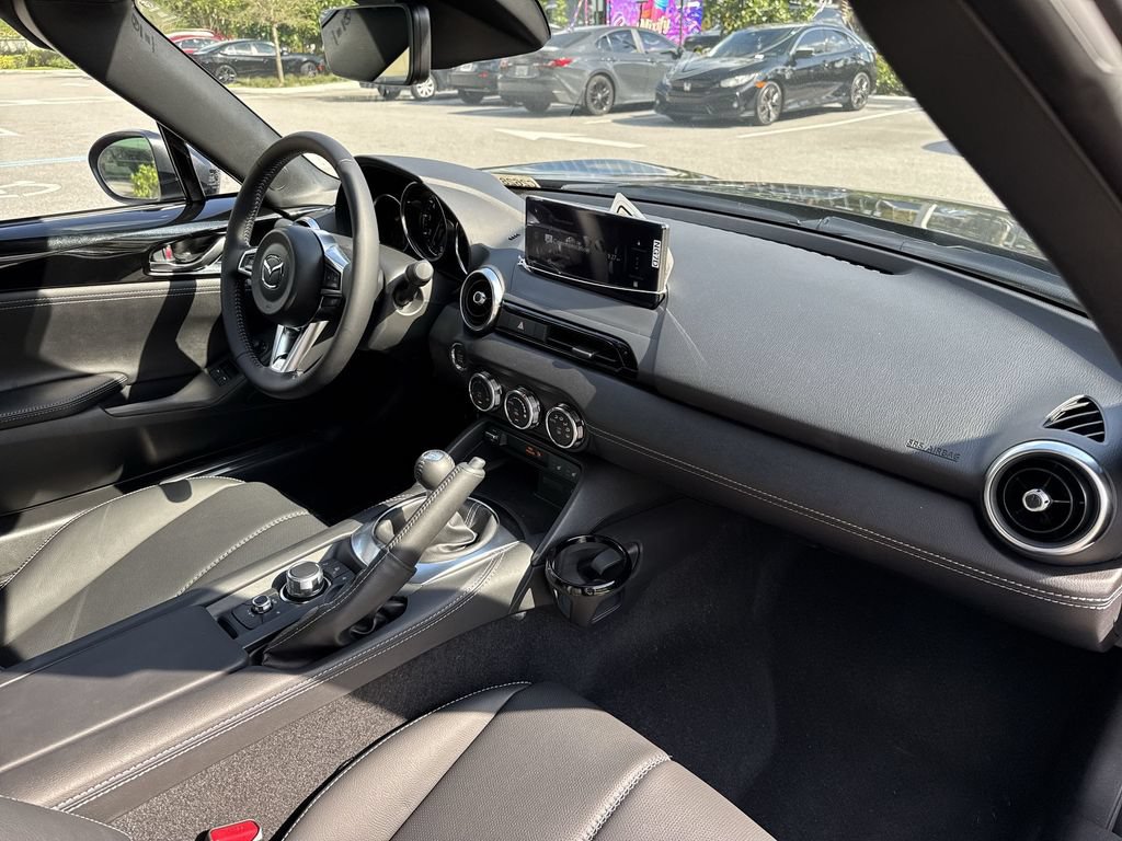 New 2026 MAZDA MX-5 Miata RF Grand Touring RWD image 14