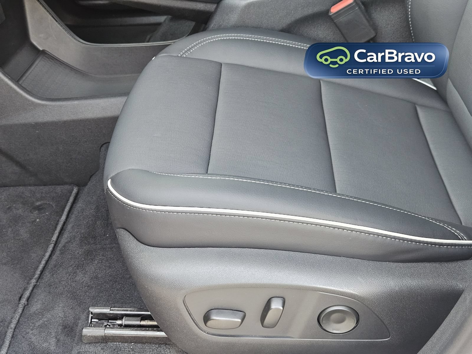 Certified 2026 Buick Enclave Preferred FWD image 31