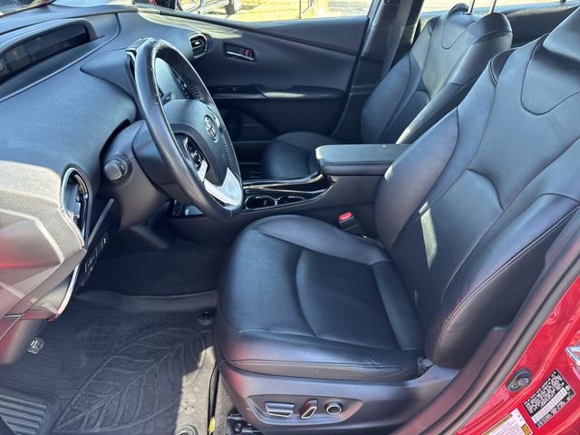 Certified 2018 Toyota Prius Prime Premium image 3