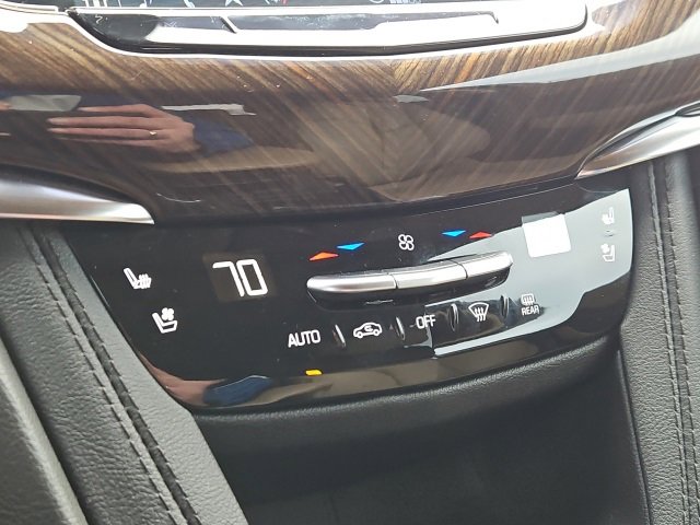 Certified 2024 Cadillac XT6 Premium Luxury w/ Platinum Package image 42