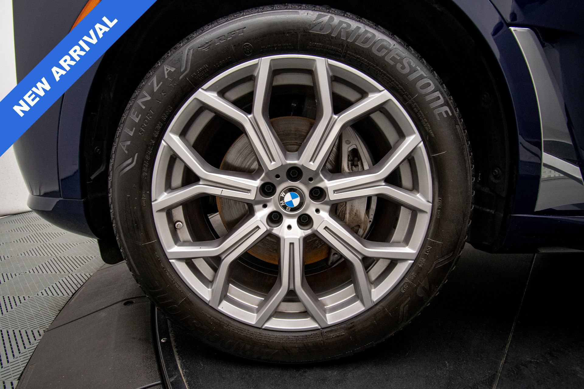 Used 2024 BMW X7 xDrive40i w/ Climate Comfort Package AWD/4WD image 31