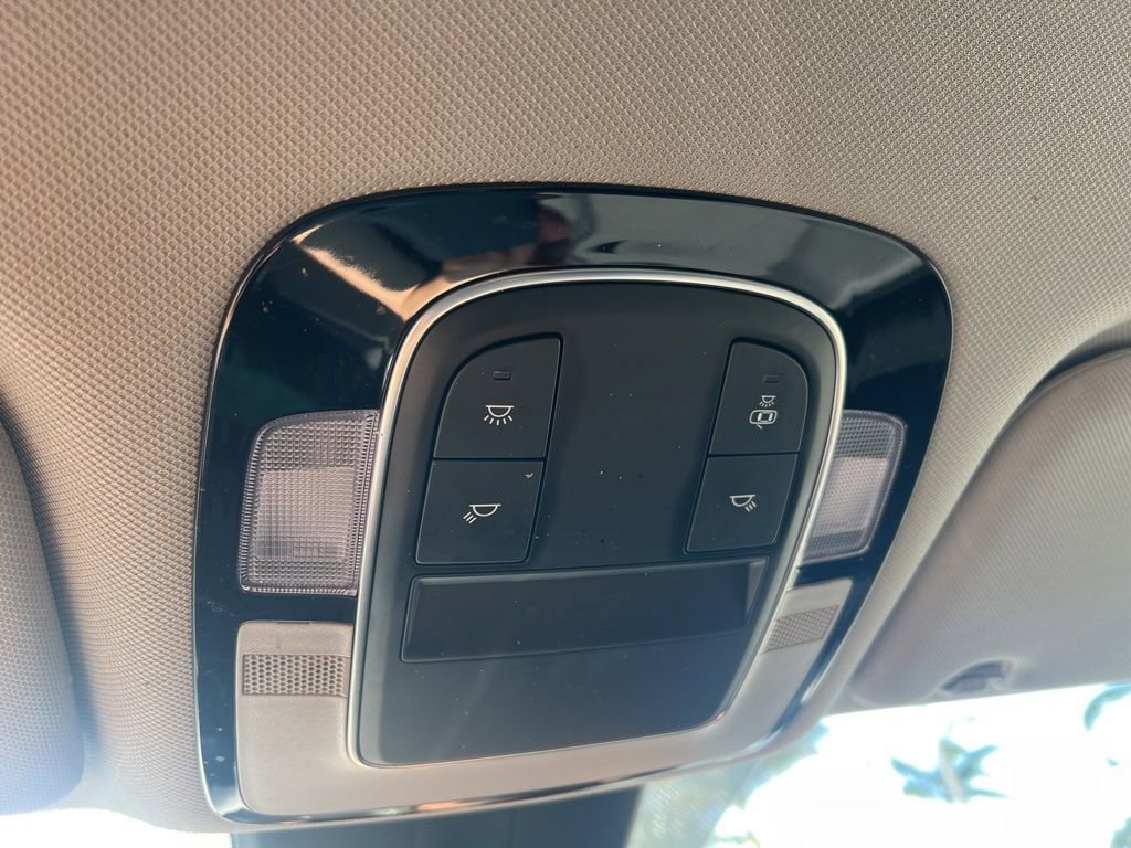 Used 2023 Hyundai Santa Fe SE image 52