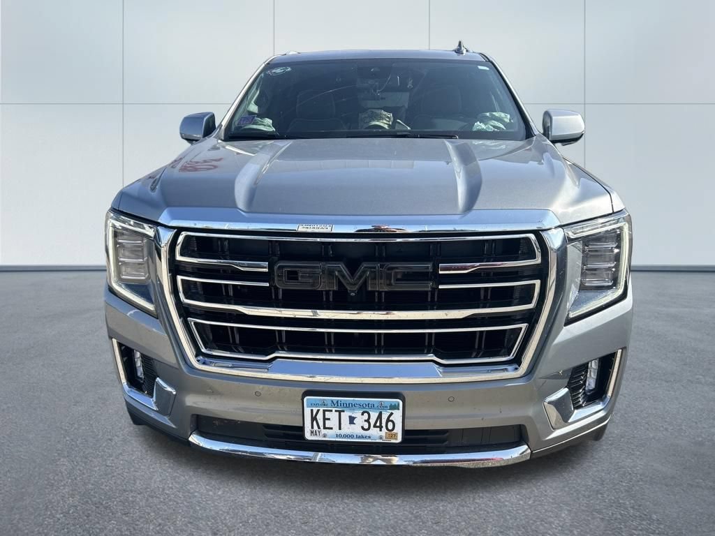 Used 2023 GMC Yukon XL SLT w/ SLT Luxury Package AWD/4WD image 7