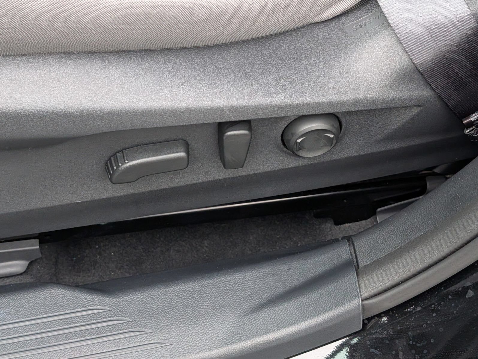 Certified 2025 Subaru Legacy Premium AWD/4WD image 16