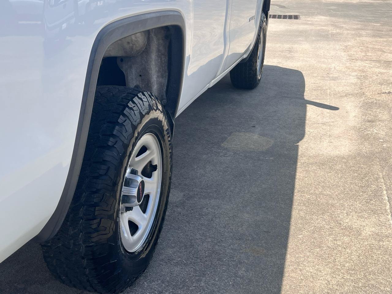 Used 2016 GMC Sierra 1500 2WD Regular Cab image 27