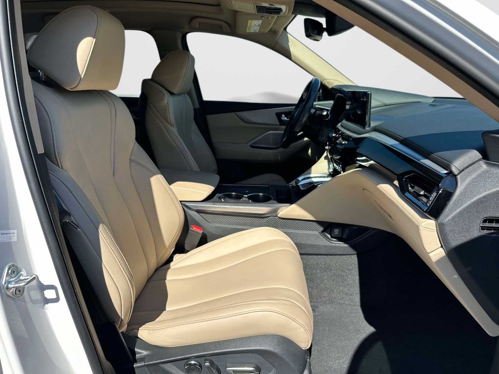 Certified 2025 Acura MDX SH-AWD image 10