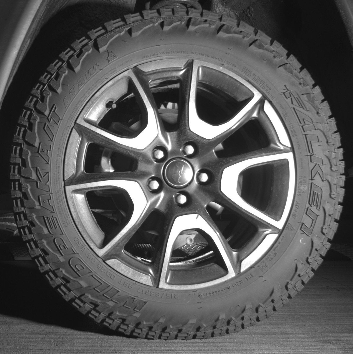 Used 2025 Jeep Compass Trailhawk image 14