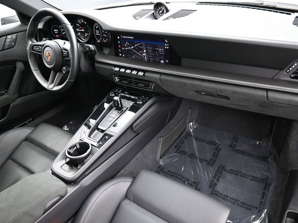 Used 2024 Porsche 911 Carrera GTS image 32
