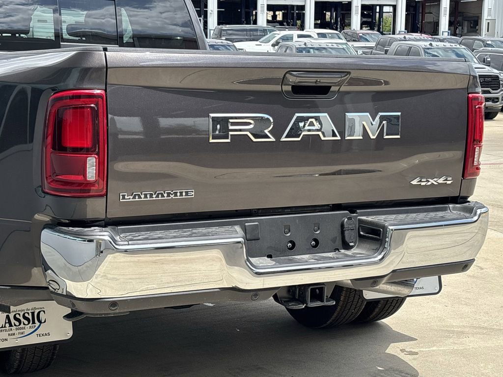 New 2026 RAM 3500 Laramie AWD/4WD image 5