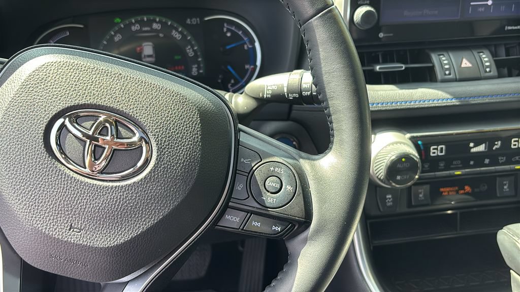 Used 2022 Toyota RAV4 XSE w/ XSE Grade Weather Package AWD/4WD image 18