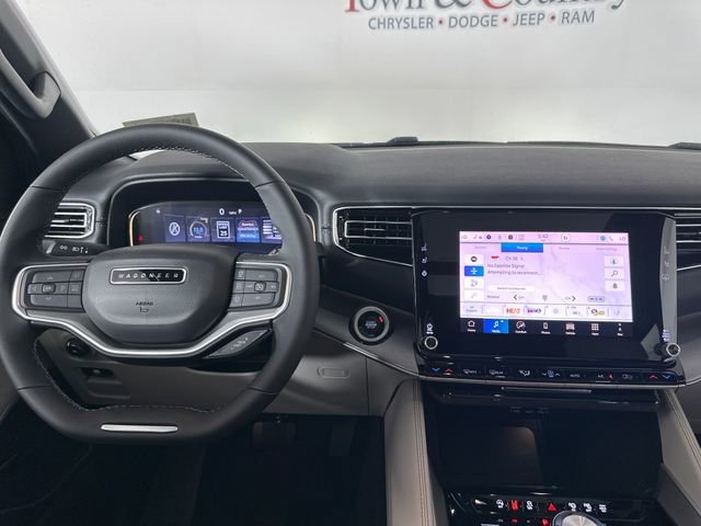 New 2025 Jeep Wagoneer Series II image 10