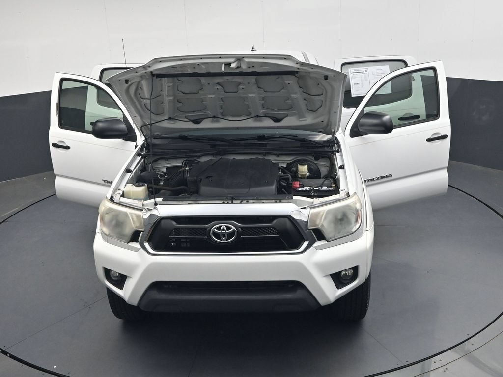 Used 2015 Toyota Tacoma PreRunner w/ SR5 Package RWD image 43