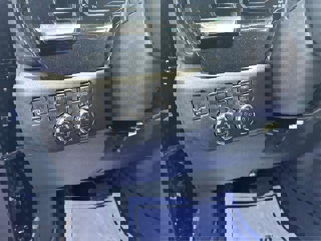 New 2025 GMC Sierra 2500 SLT w/ SLT Premium Package image 26