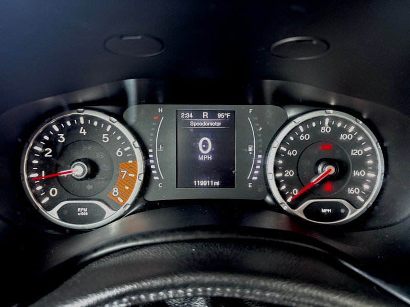 Used 2019 Jeep Renegade Sport AWD/4WD image 18