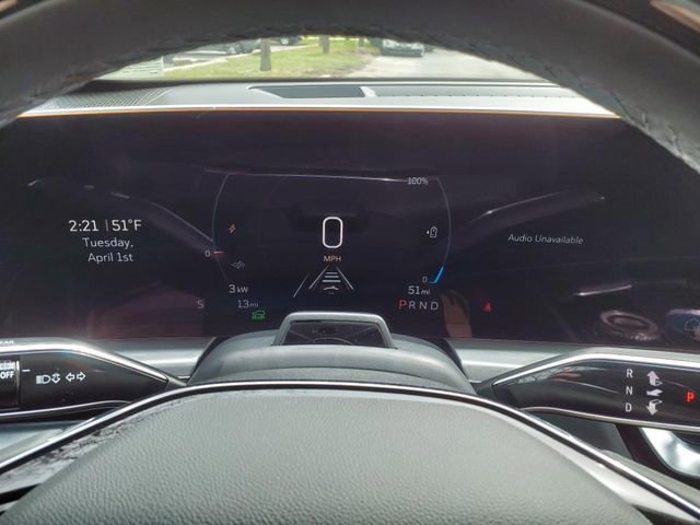 New 2025 Cadillac Lyriq Luxury image 36