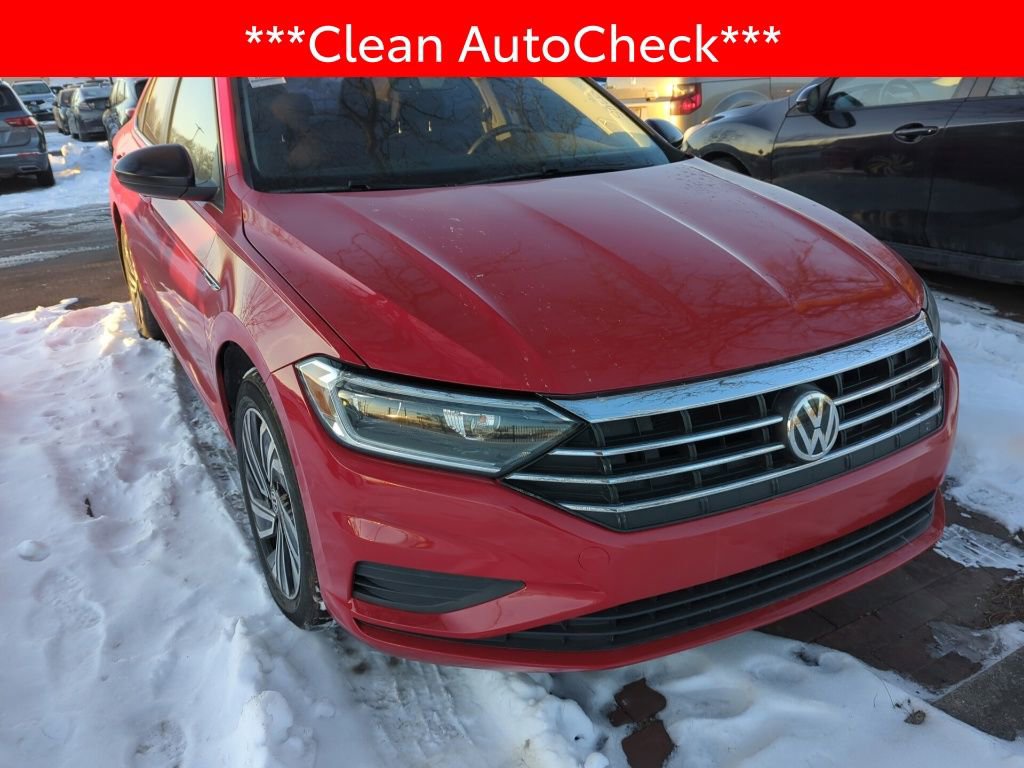 Used 2021 Volkswagen Jetta SEL image 3