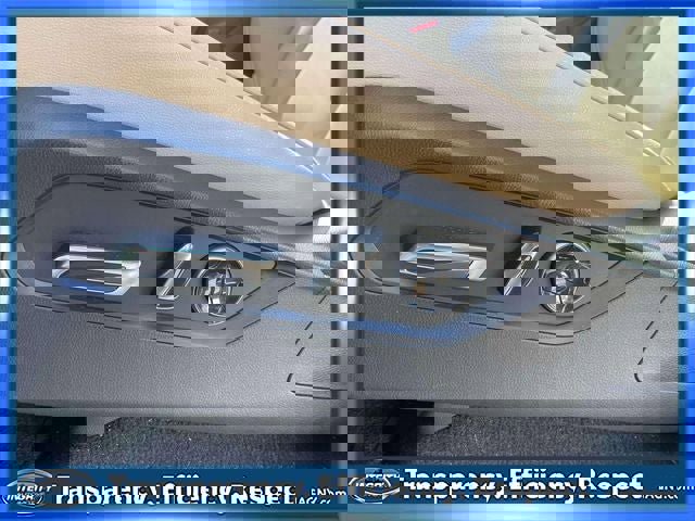 Used 2023 Acura MDX SH-AWD image 16