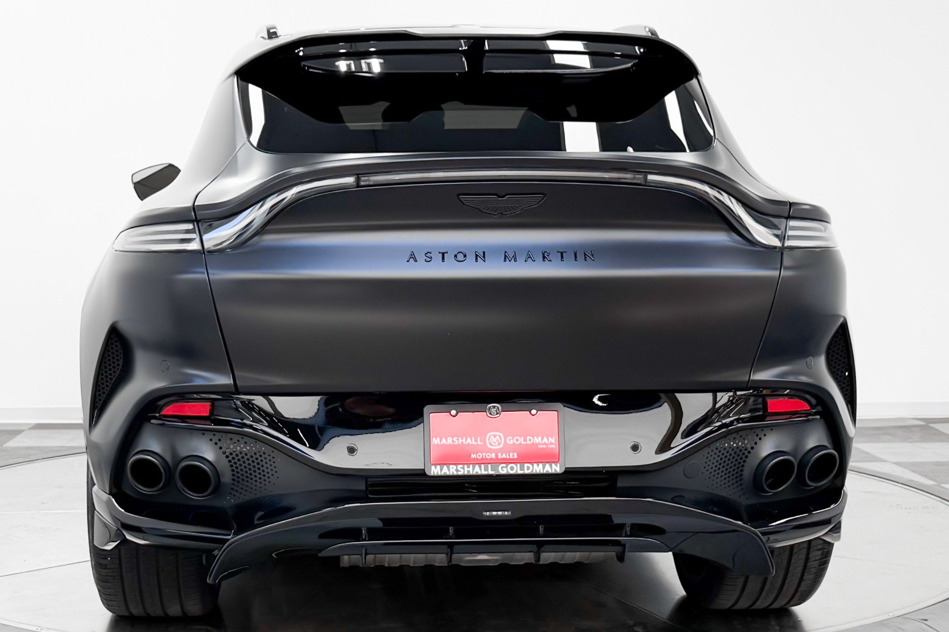 Used 2025 Aston Martin DBX 707 AWD/4WD image 8