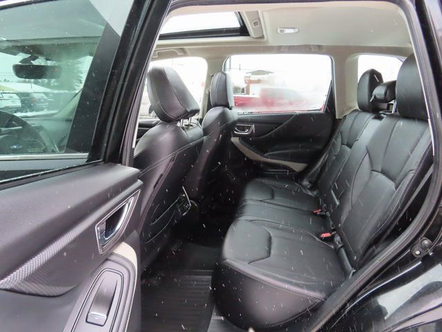 Used 2024 Subaru Forester Limited image 24