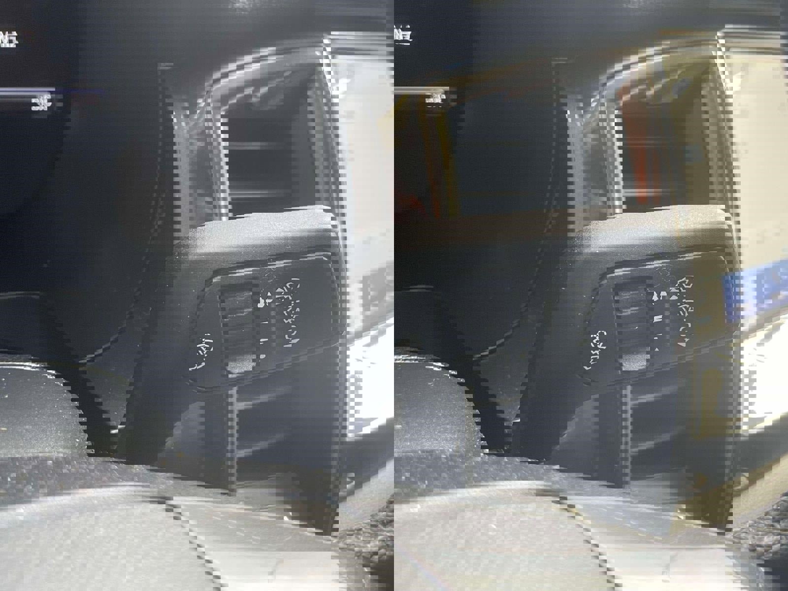 Used 2022 Ford Ranger Lariat w/ Equipment Group 501A High image 26