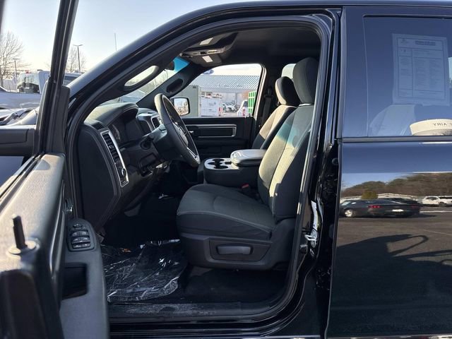 Used 2024 RAM 1500 Classic Warlock image 17