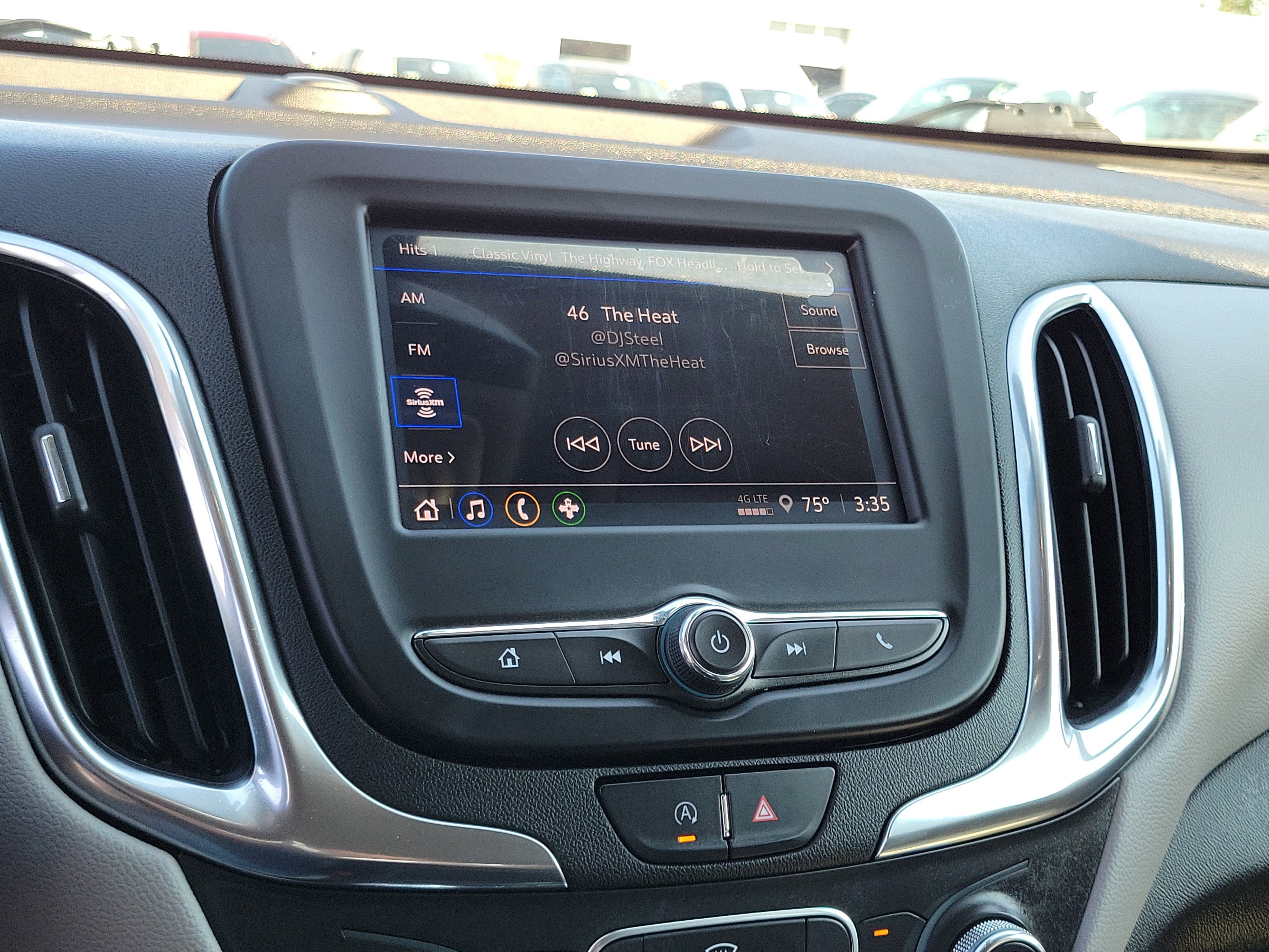 Used 2022 Chevrolet Equinox LS w/ LS Convenience Package image 26