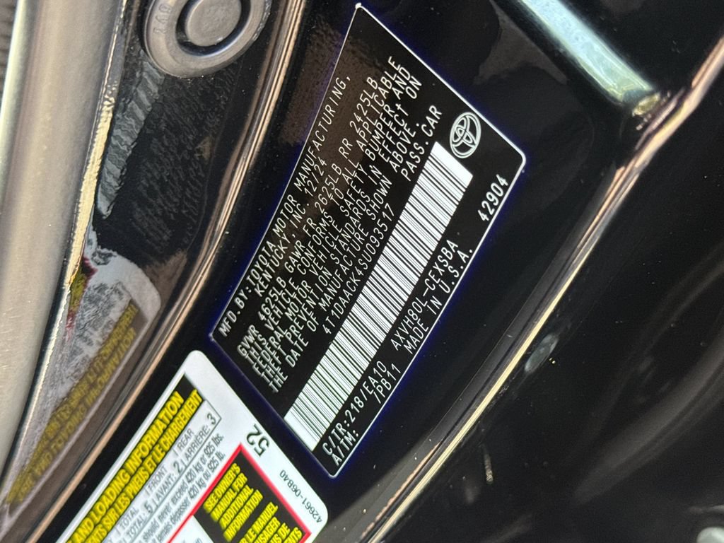 Used 2025 Toyota Camry SE w/ Convenience Package FWD image 39