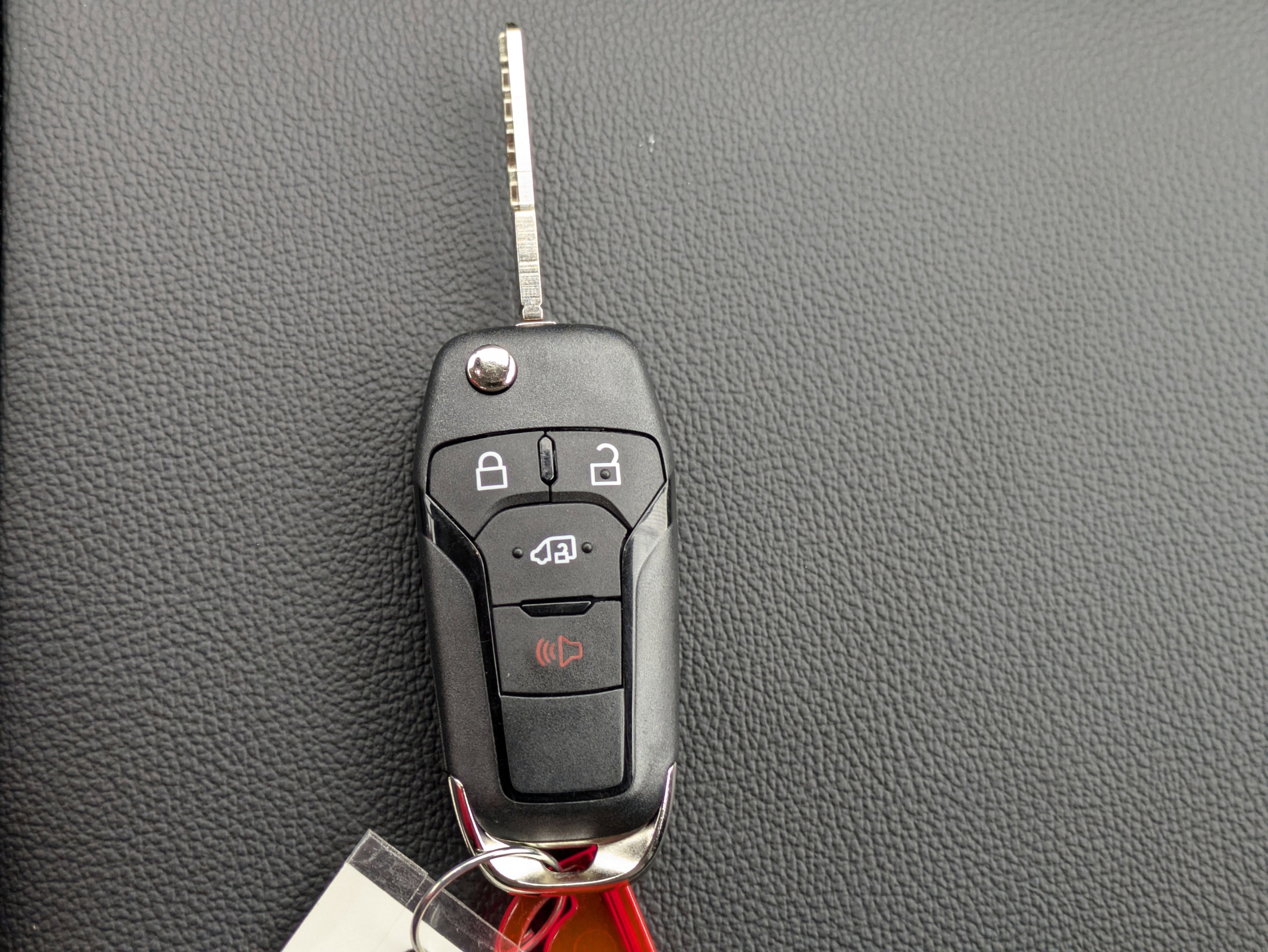 New 2025 Ford Transit 150 Low Roof RWD image 33