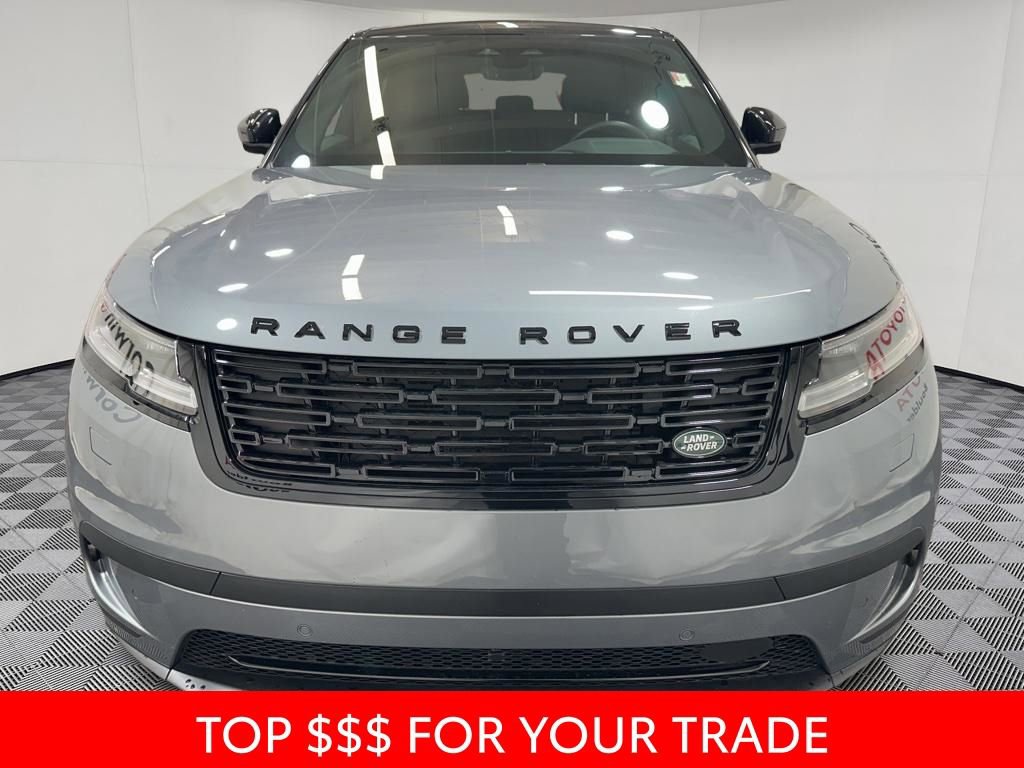 Used 2025 Land Rover Range Rover Velar S AWD/4WD image 2
