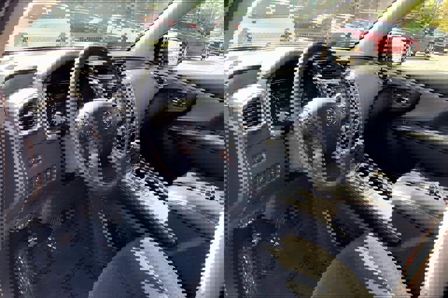 Used 2023 Nissan Murano S image 17