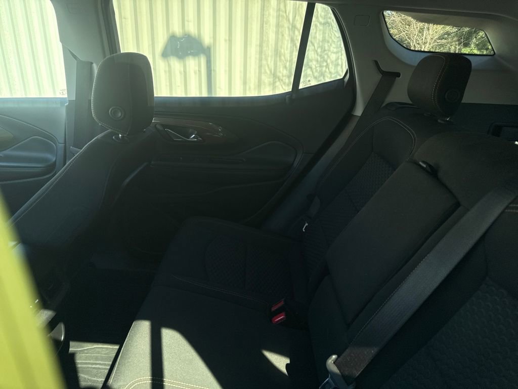Used 2020 GMC Terrain SLE w/ Driver Convenience Package image 18